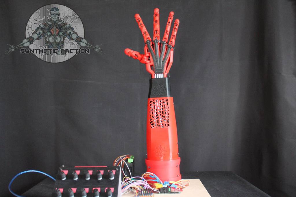 Arduino controlled robot/robotic arm project 
