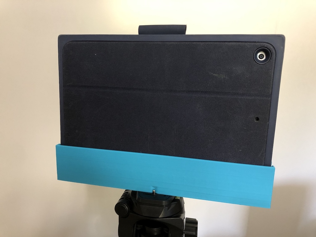iPad Tripod Holder for Logitech Rugged Combo 2