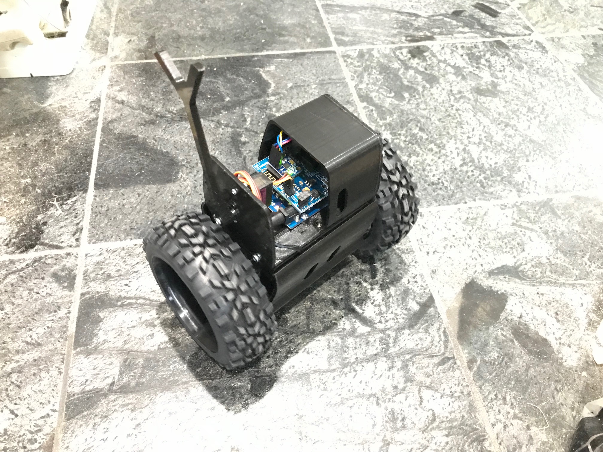 B-Robot Stealth Remix Off-Road