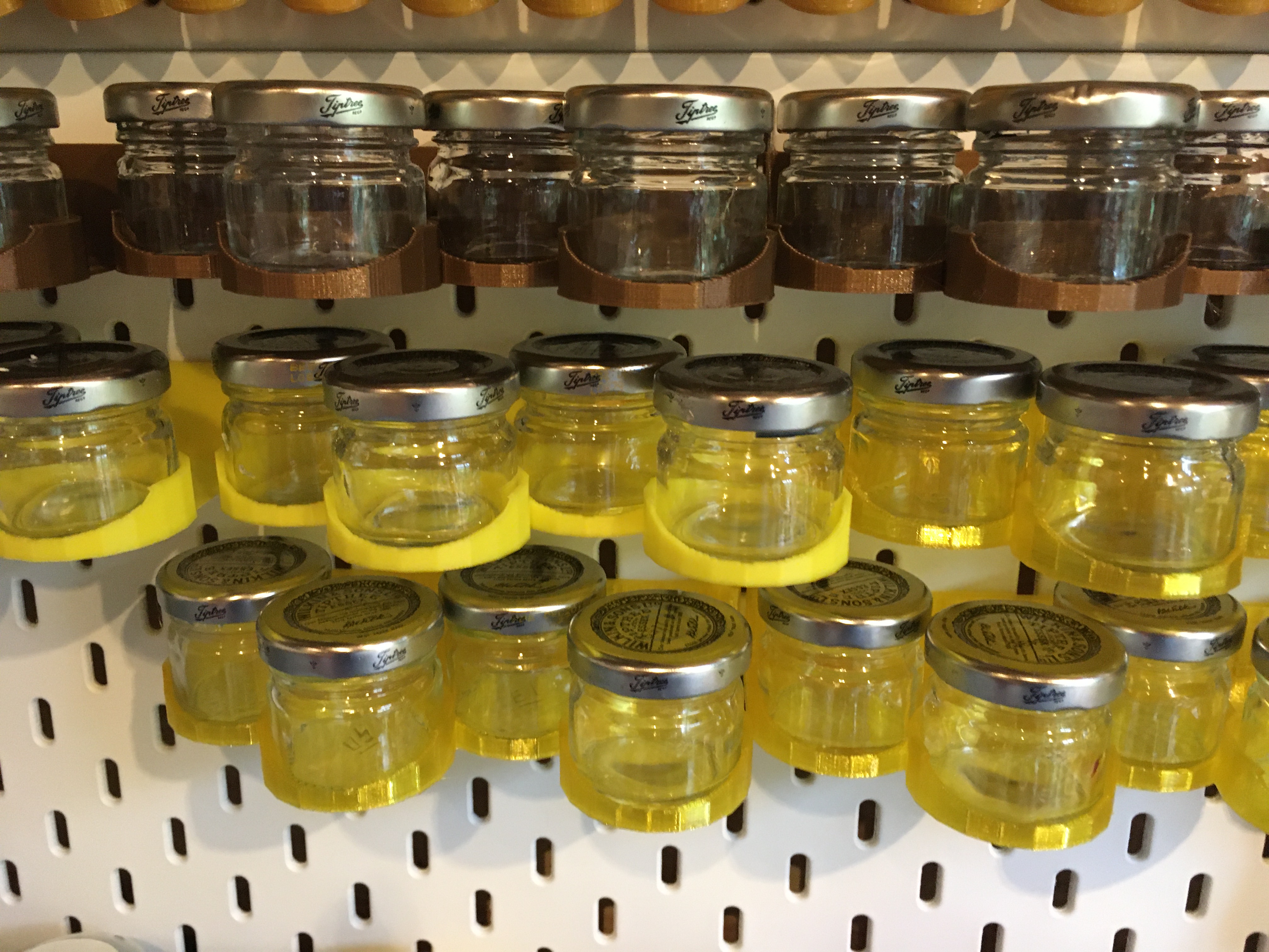 Skadis Jam Jar holder