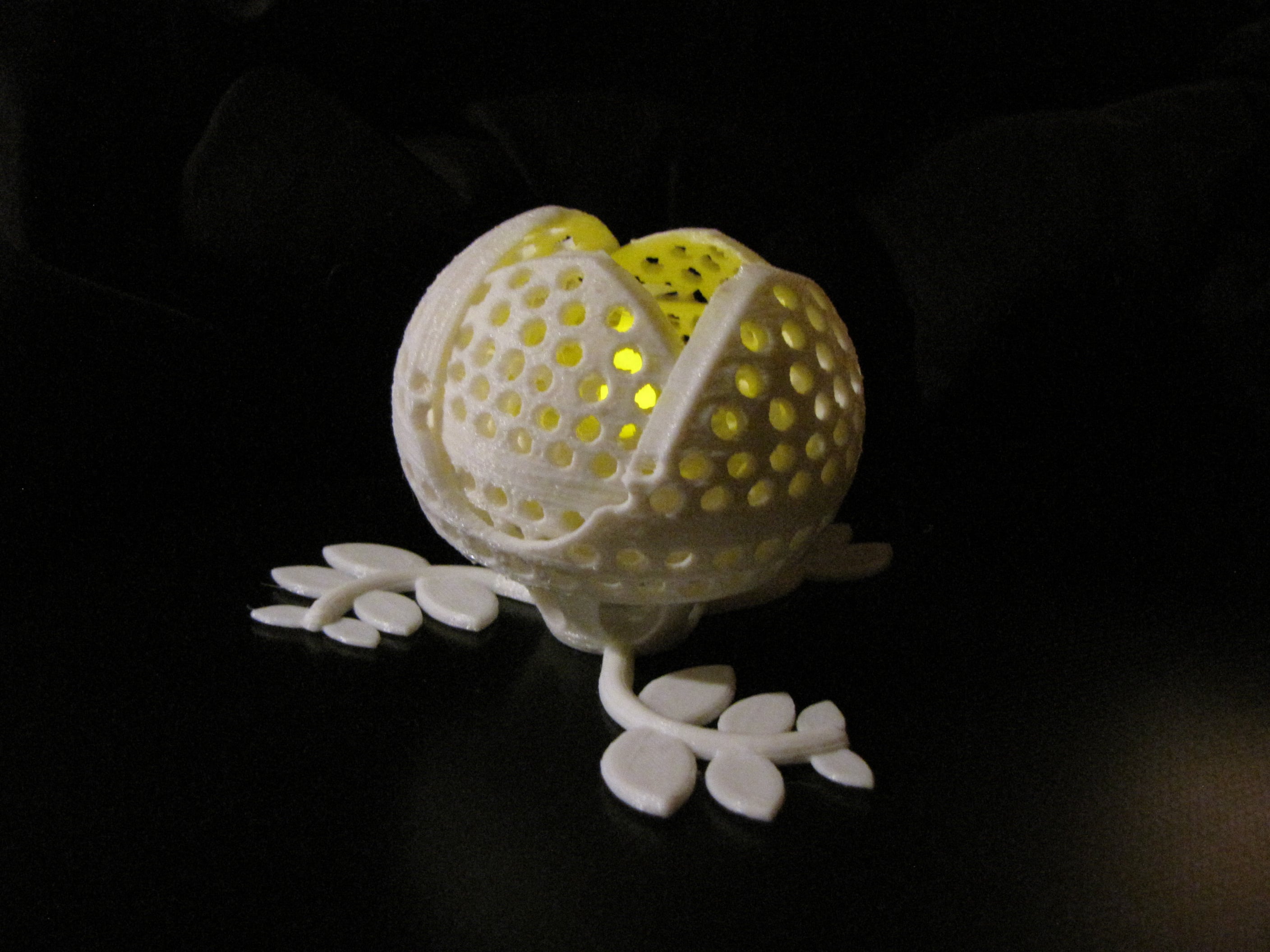 the night flower - an object of " rotating  flowers - a small lights collection "