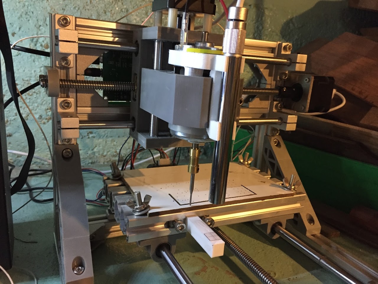 1610 CNC Optical Zeroing System
