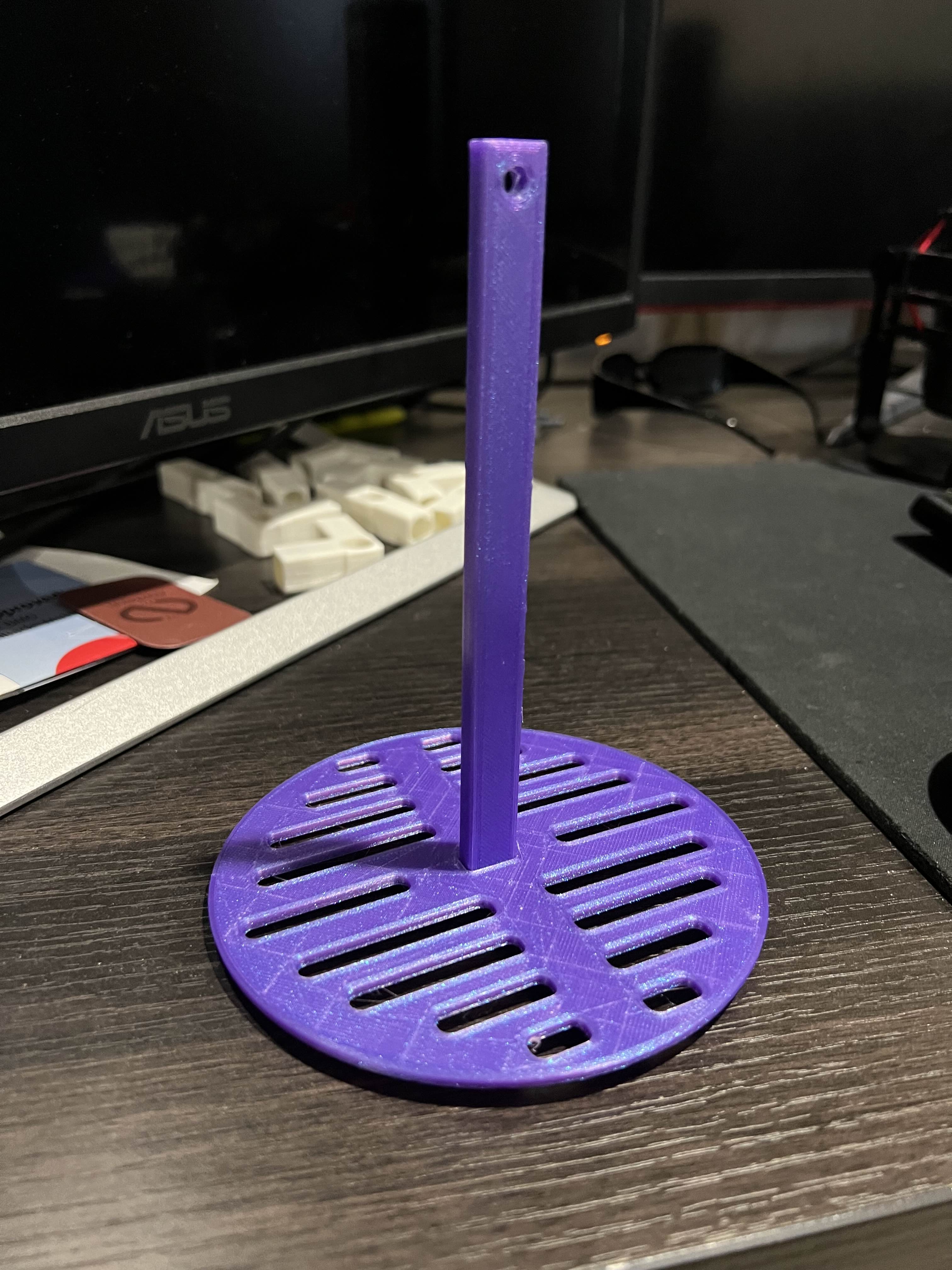 Portable Yarn Holder