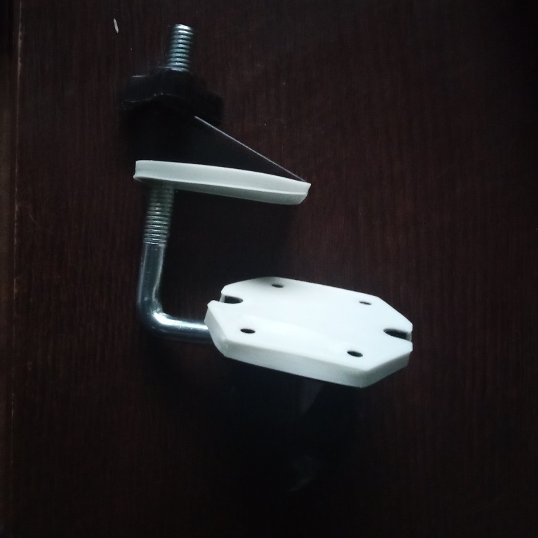 TPU insert/pad for clamp of LED foldable desk lamp, so that it actually holds