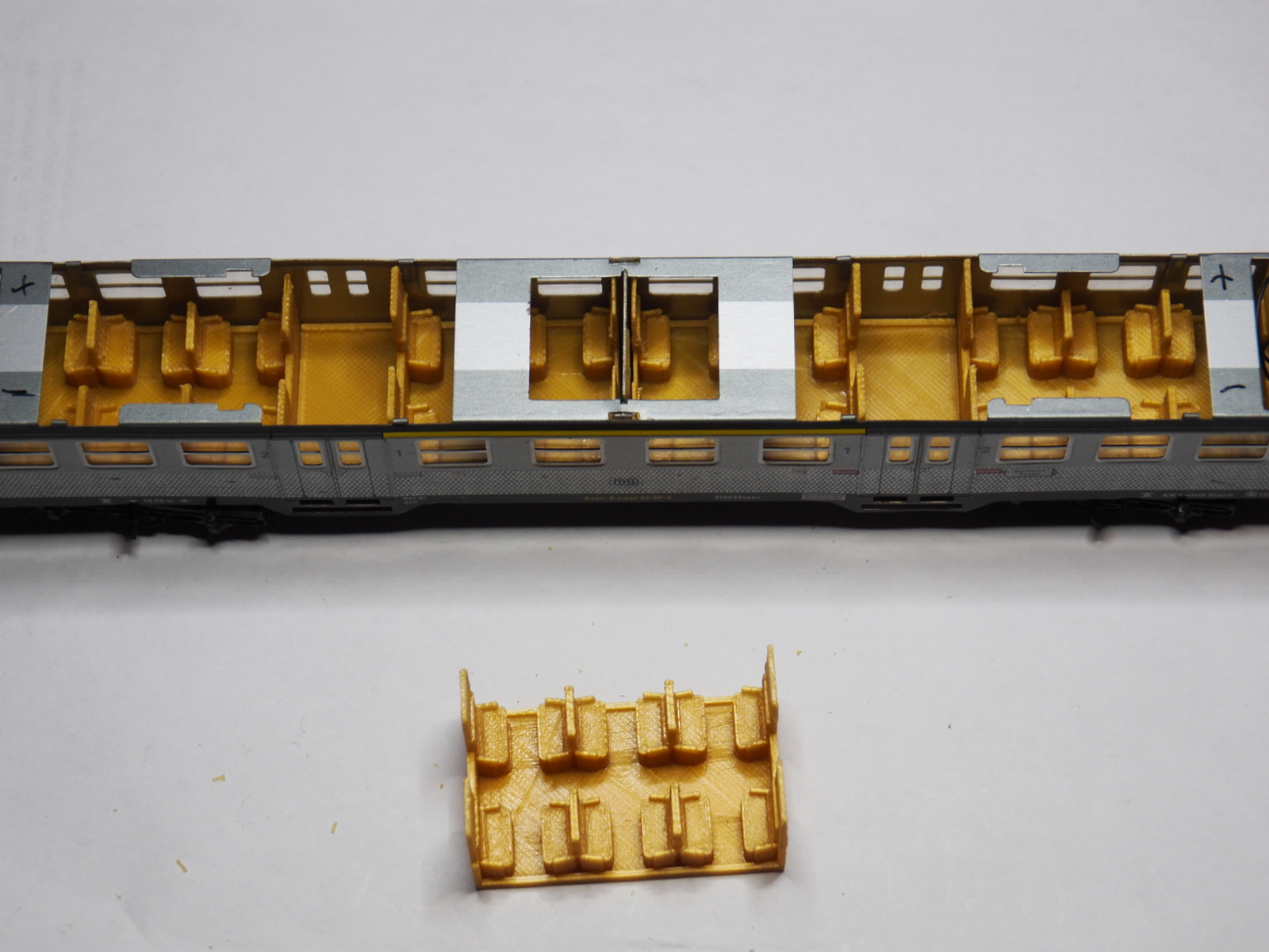 Interior for a Märklin H0 coach wagon