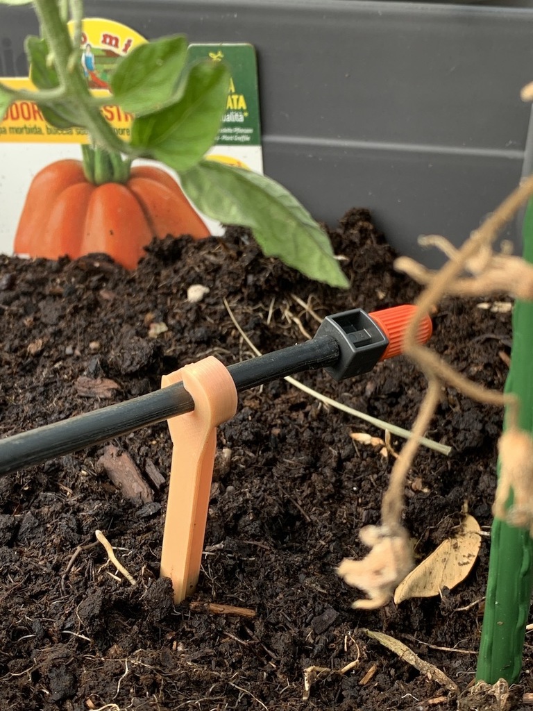 Bigger Support for Gardena 4,6 mm (3/16") irrigation