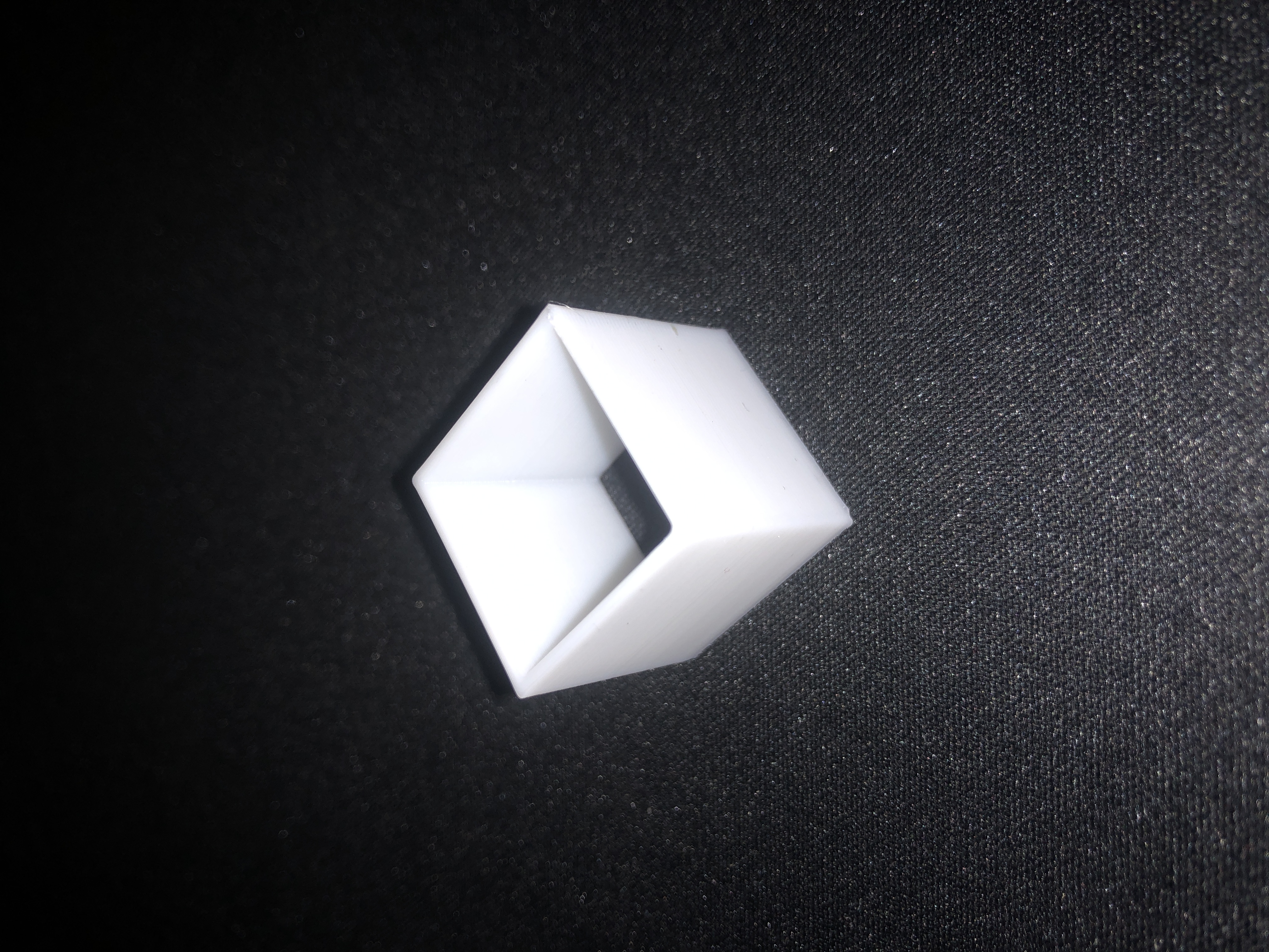 XYZ Calibration Cube and Flow