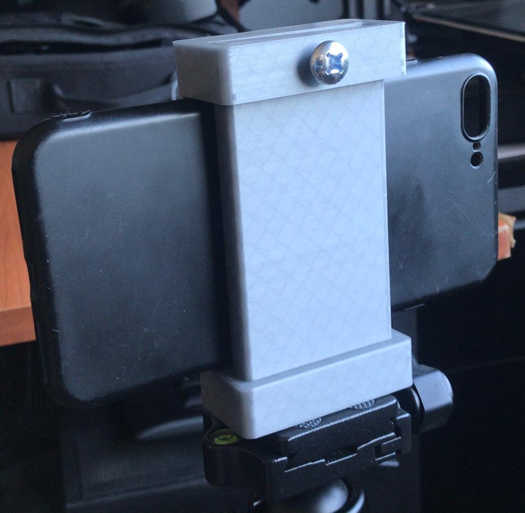 Smartphone tripod mount V1