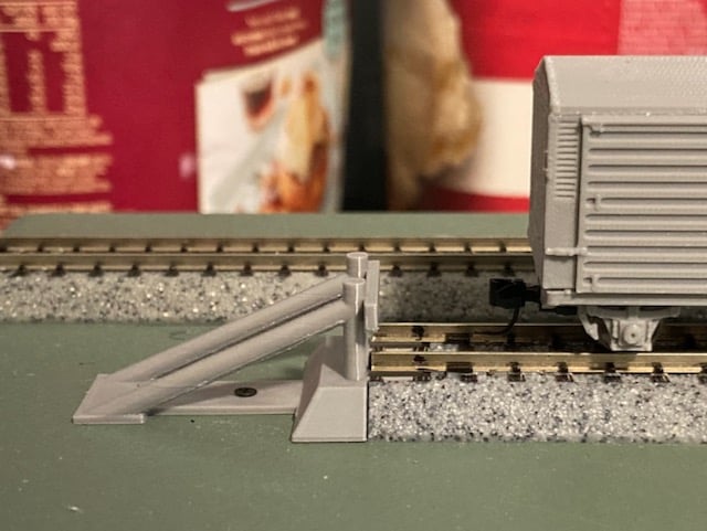Queensland Railways Wooden Buffer Stop for  Kato N Unitrack