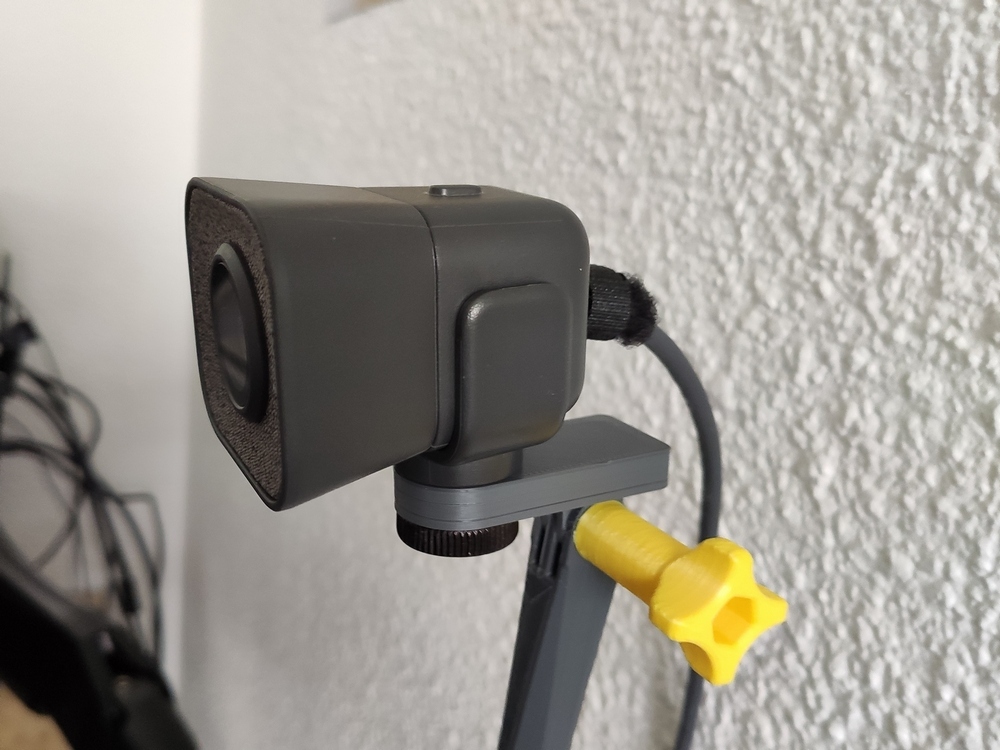 logitech streamcam mount holder