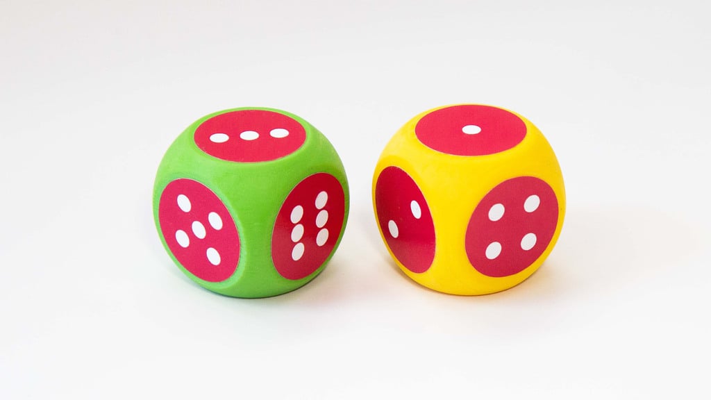 DICE - loaded and unloaded (for teaching statistics)