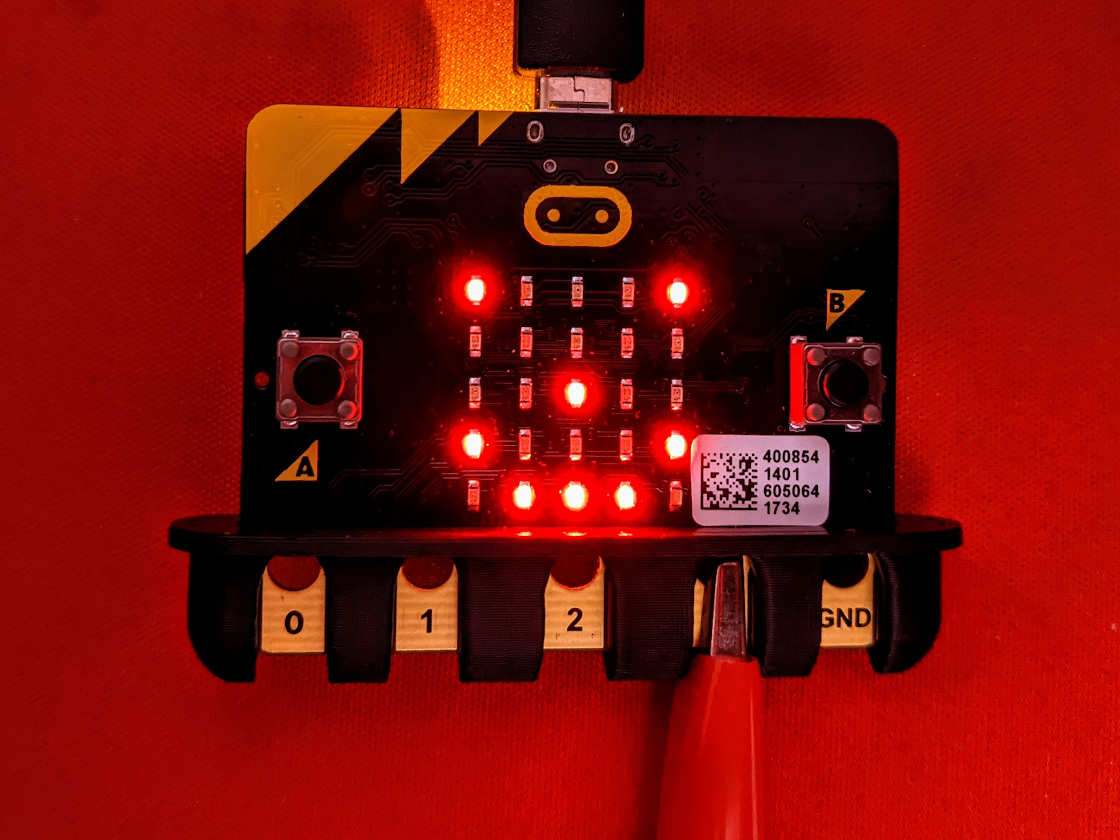 micro:bit croc clip keeper