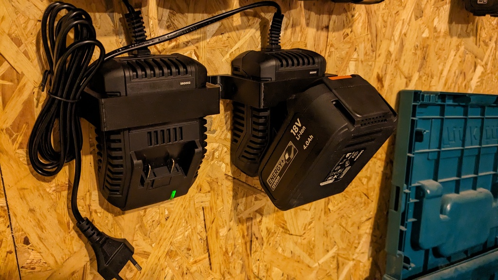 Graphite Energy+ battery charger wall mount