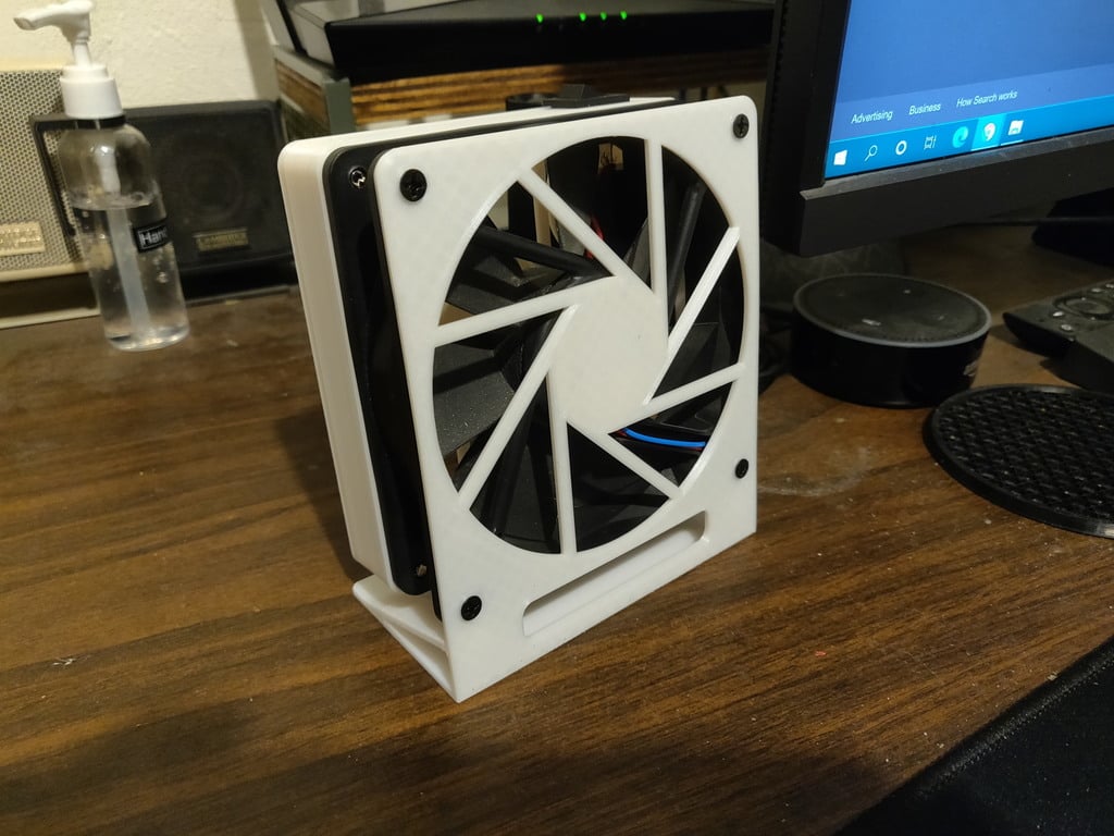 Desktop fan / solder fume extractor / mini air filter for 120 mm fan