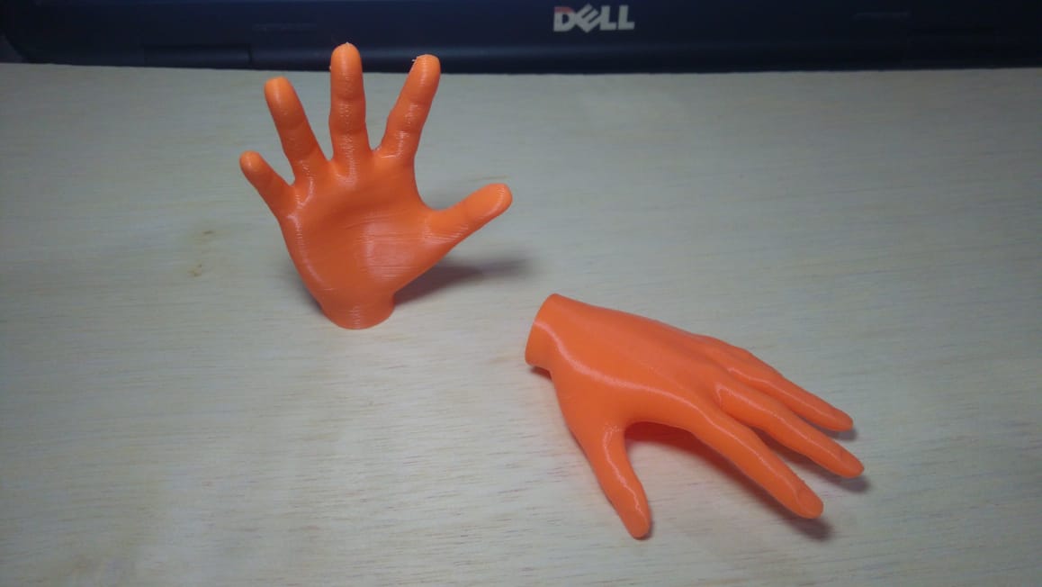 Small hands and legs for fingers