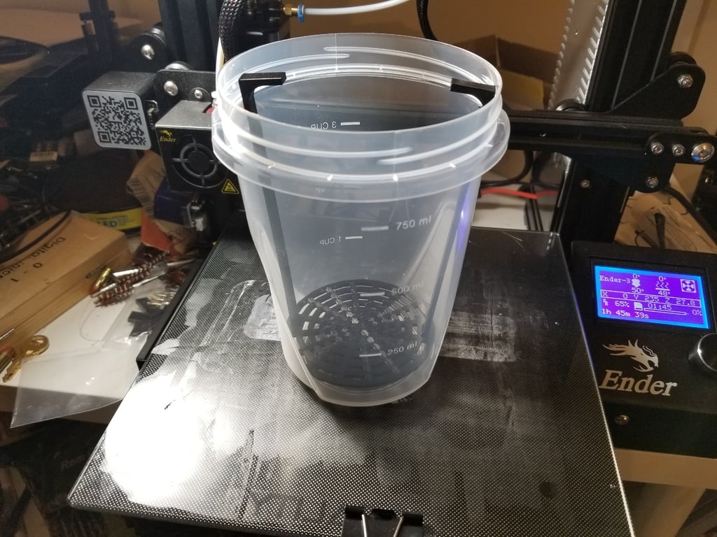 Strainer for 32oz Ziploc Container For Cleaning SLA Prints