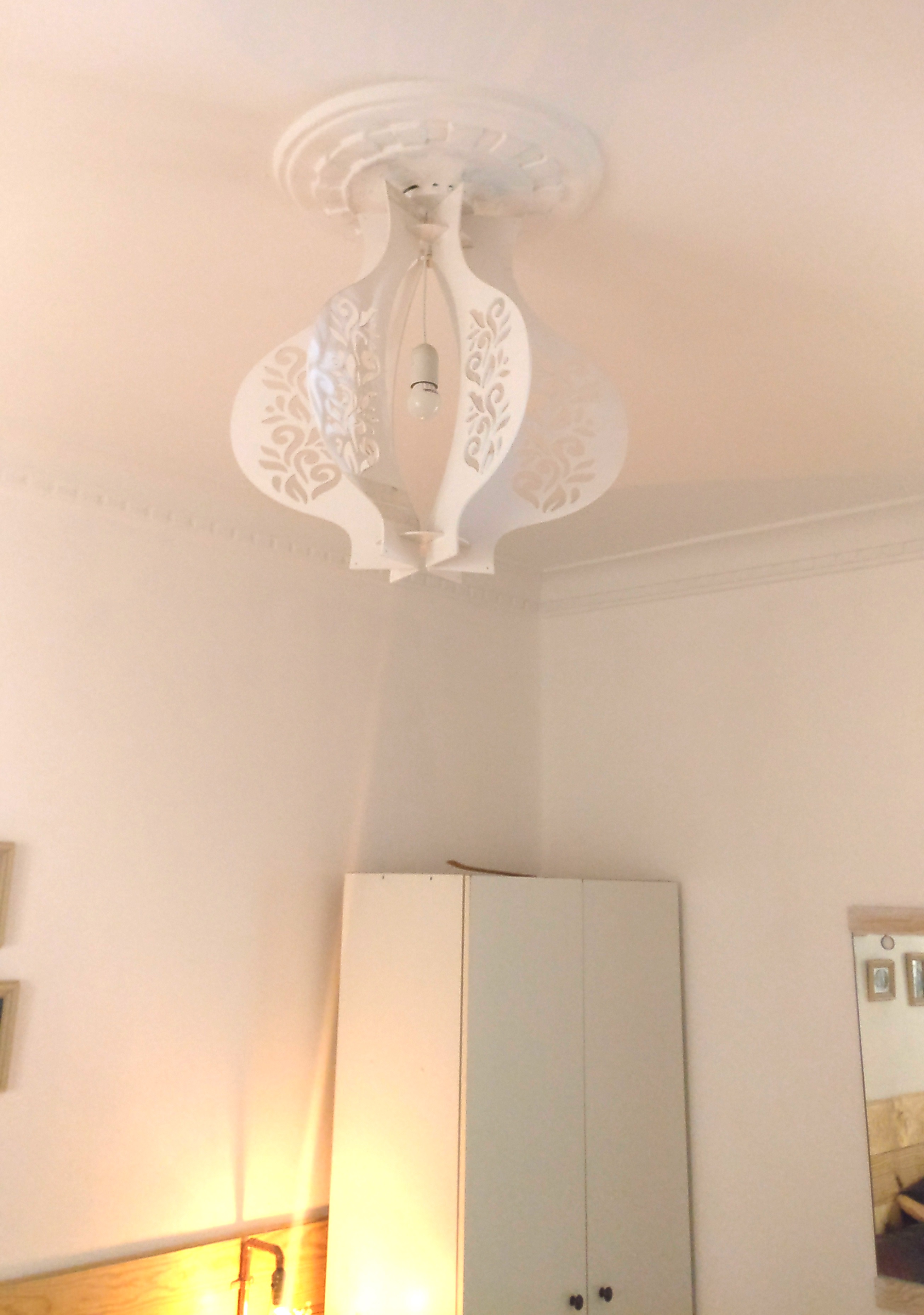 Lamp floral design