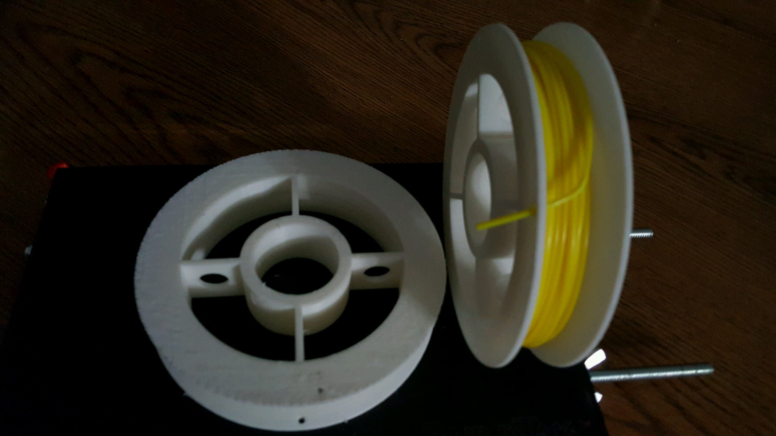 Customizable filament/wire spool or wheel creator