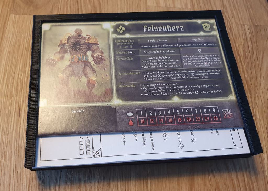 Gloomhaven Character Box (Paper + Card)