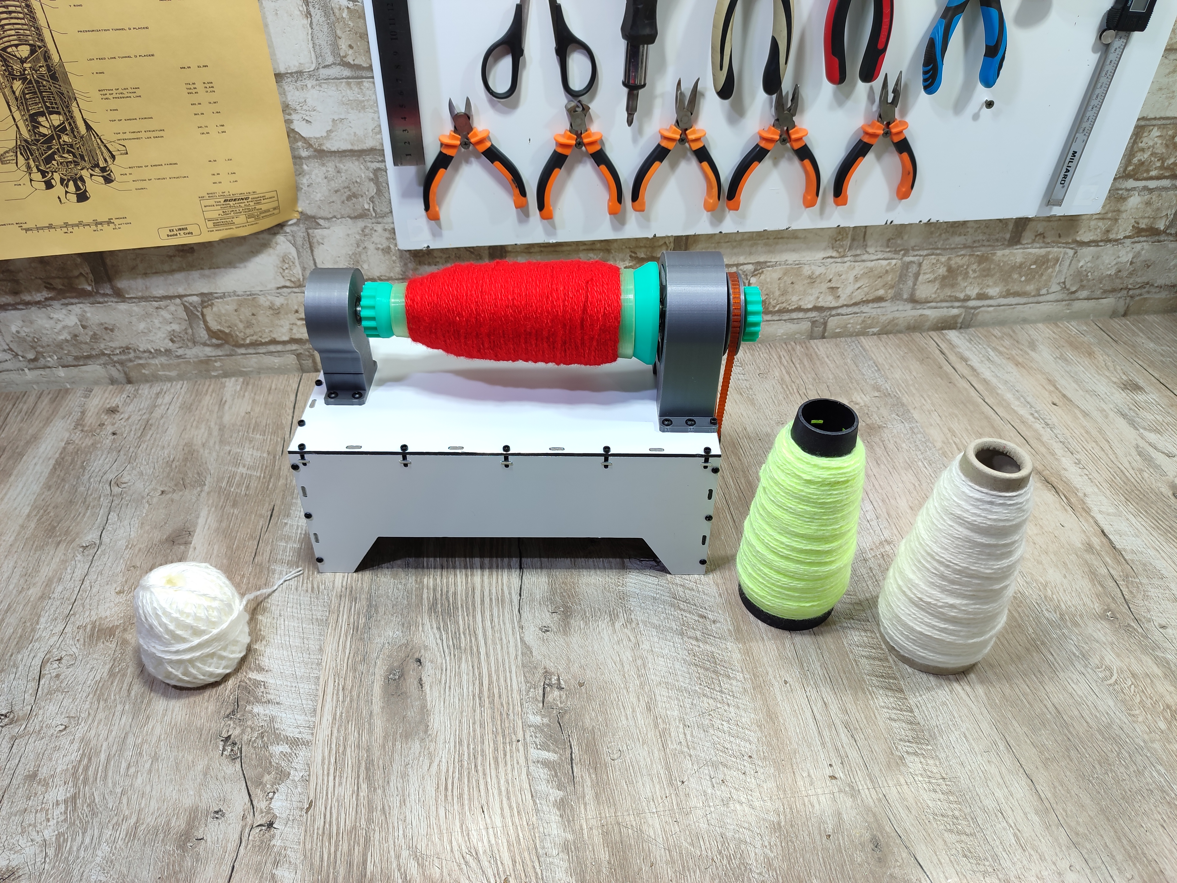 Simple Electric Yarn Winder