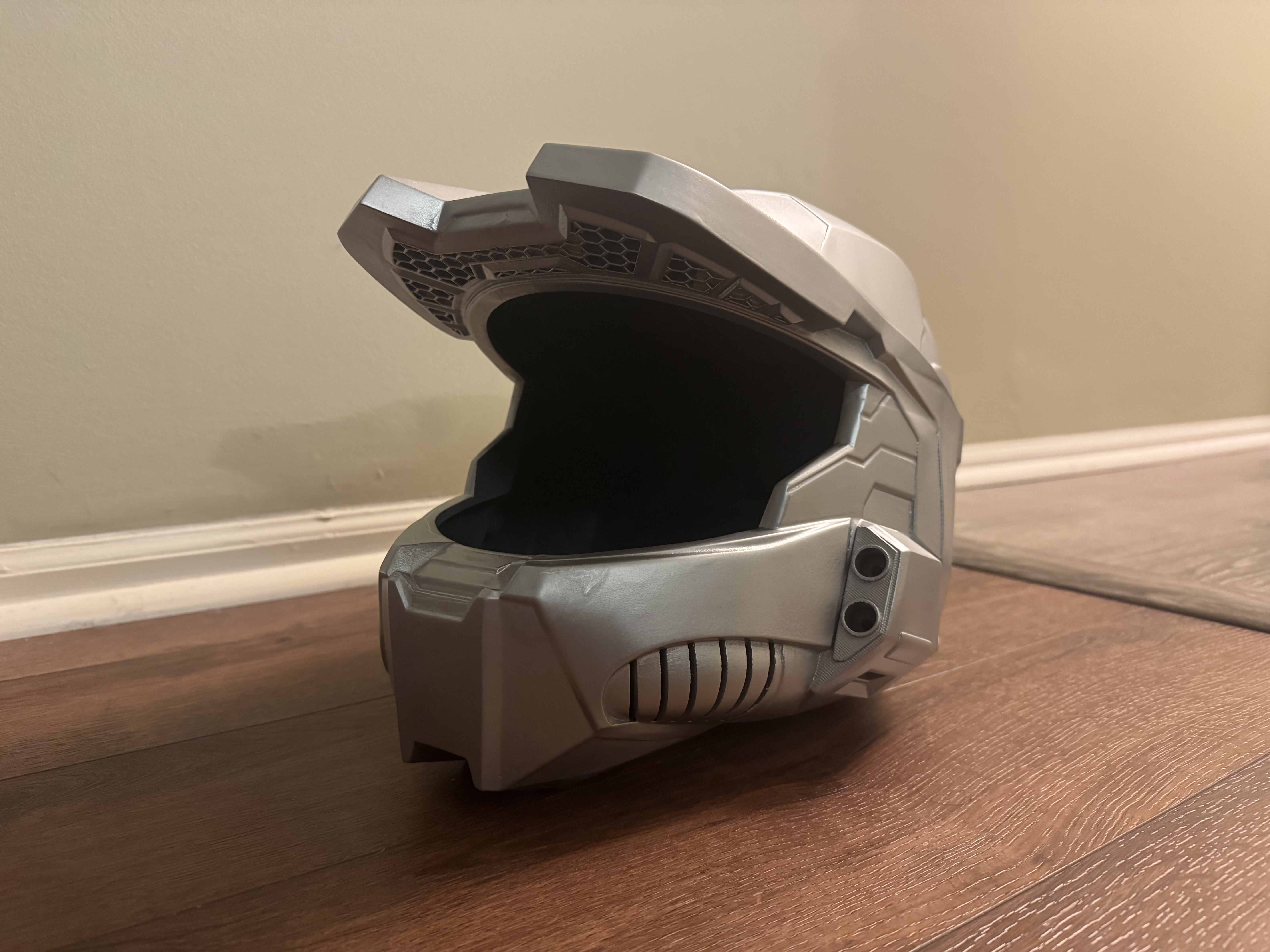 Cosplay-Ready Halo 2 Anniversary Master Chief Helmet