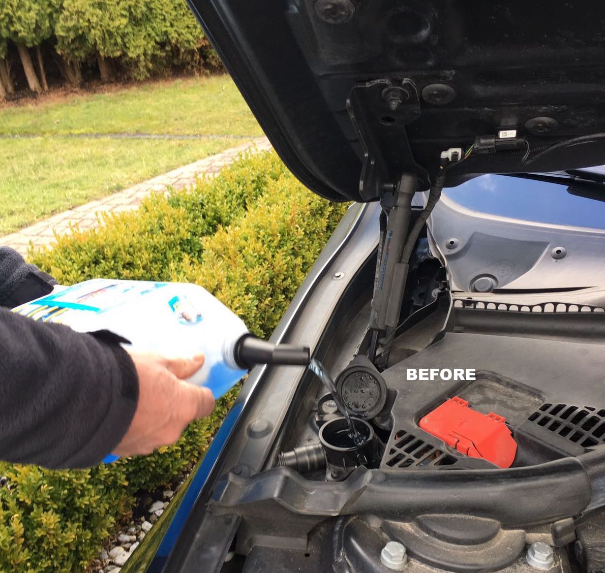 Windshield Cleaner Infill Funnel for BMW vehicles