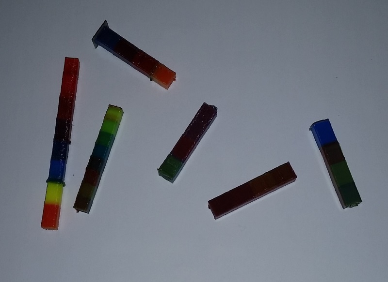 8 cubes in one AMF file for multicolor print head