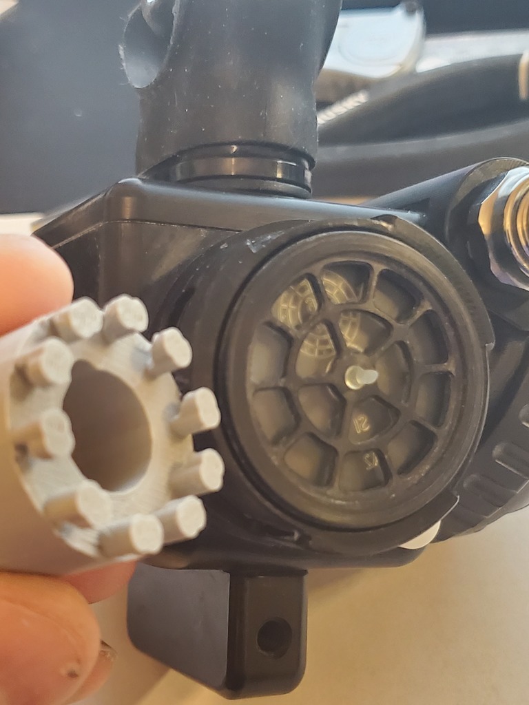 SubGravity X-CCR rebreather tool