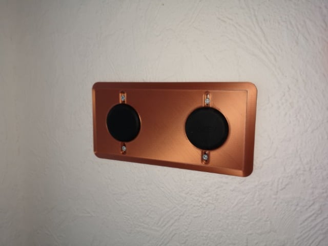 Magnetic Tablet Wall Mount