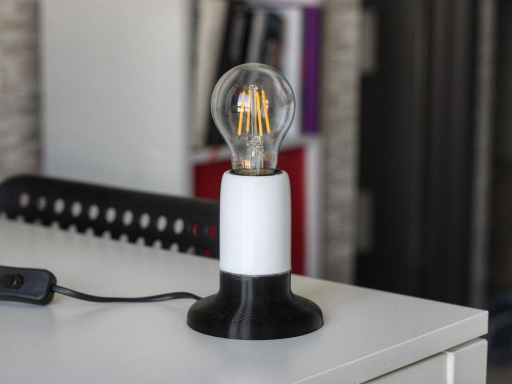 Lamp with Edison light bulb