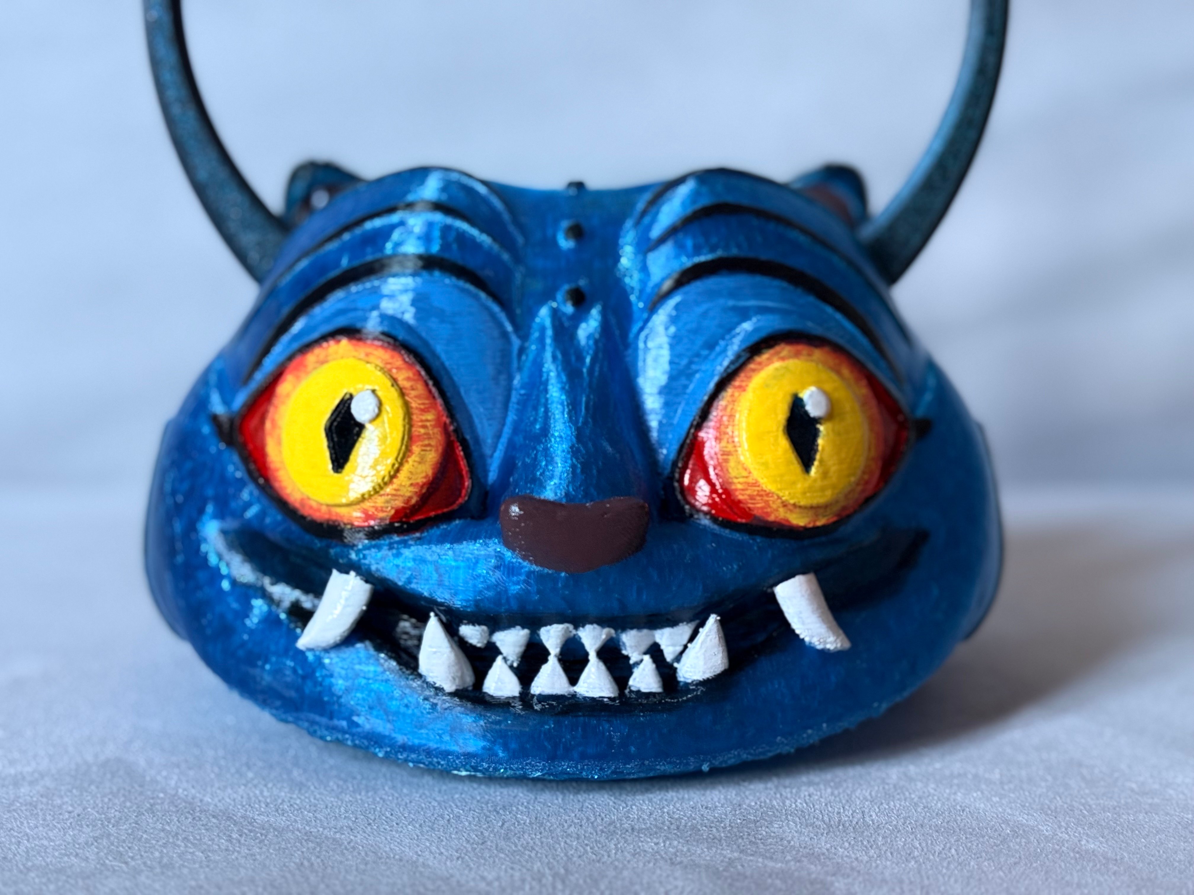 Derpy Tiger Halloween Candy Bucket (K-Pop Demon Hunters)