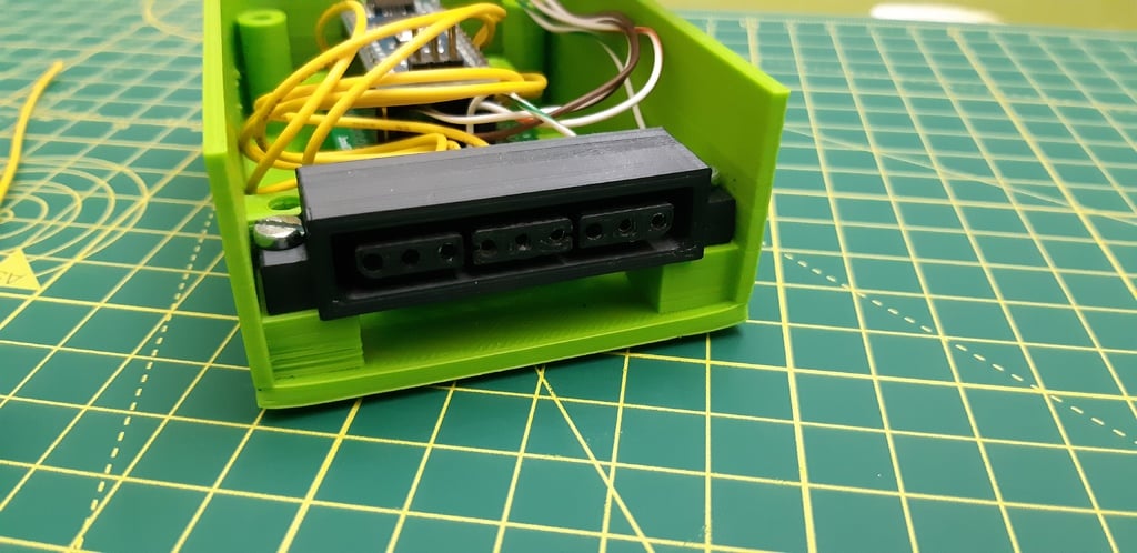 PS2 Controller Female Connector