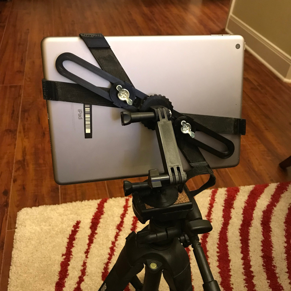 Tripod-mounted Tablet Clamp v01