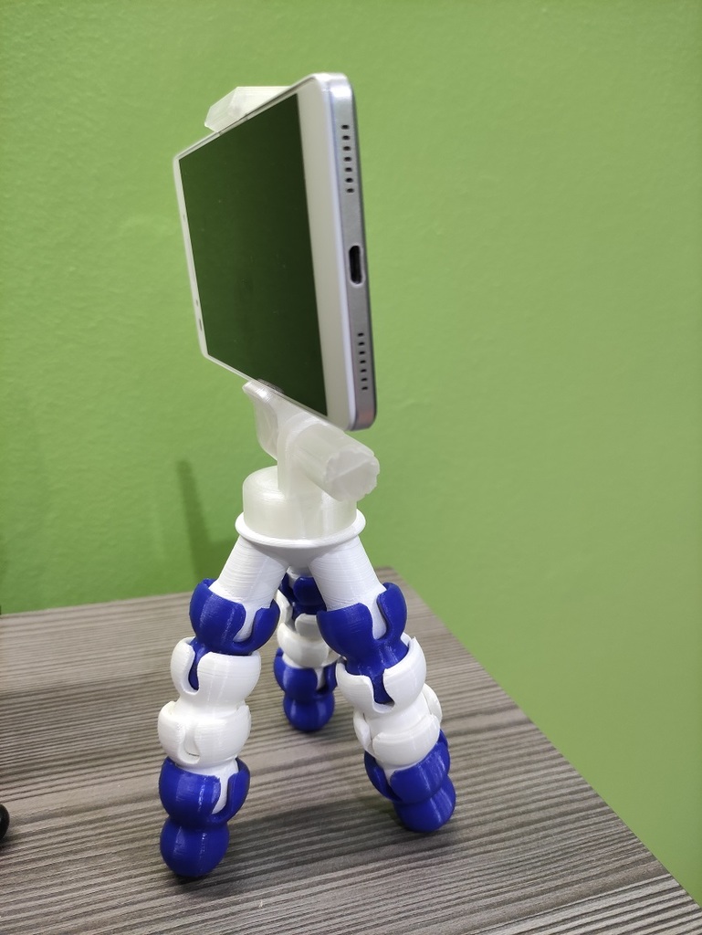 Tripod with bendable legs for phones (with tripod adapter)