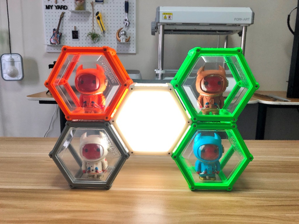 Honeycomb display box light