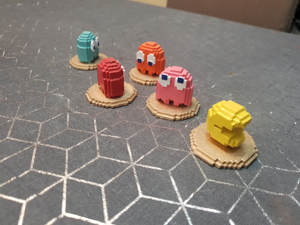 Pac-Man and Ghosts - 8-Bit Figures