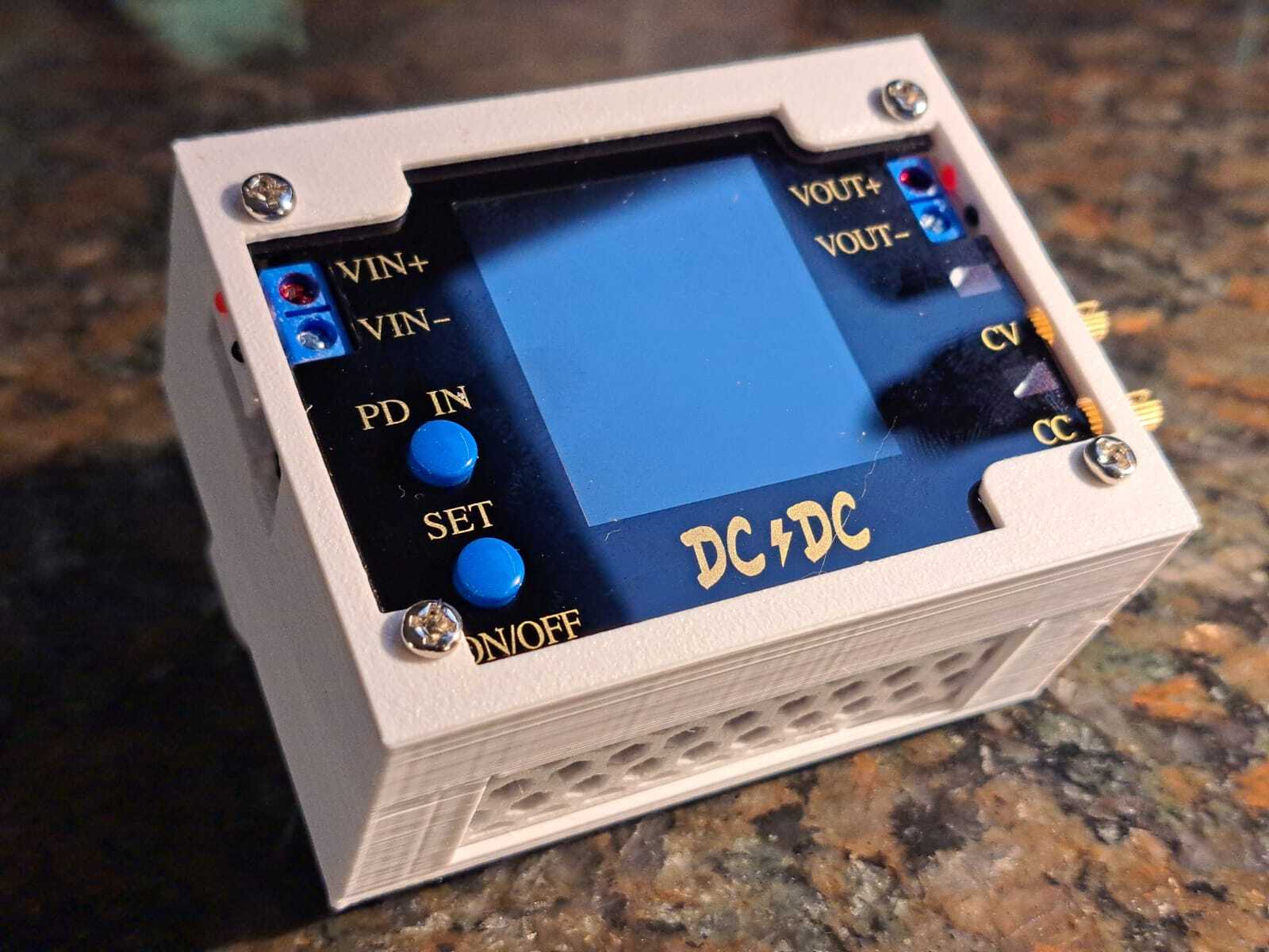 Fnirsi DC/DC stepup/down power supply module