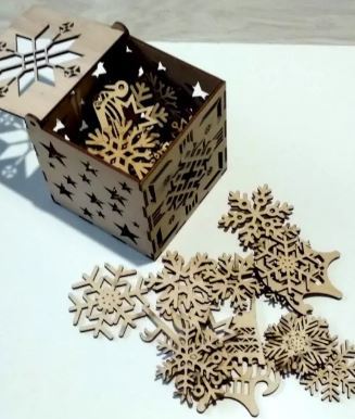Christmas ornaments + box (Laser Cut)