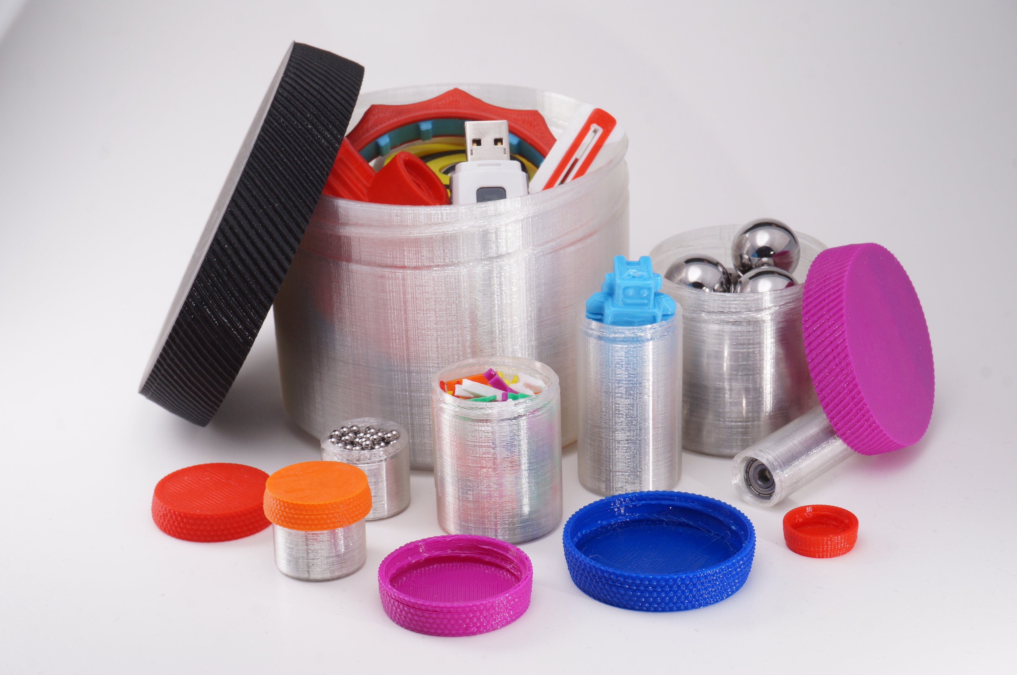 Container with Knurled Lid V2 (Solid Body)