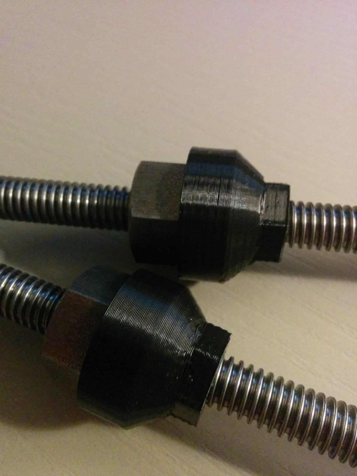 Leadnut adapter for RoBo 3D trapezoidial Z-axis threads Tr8x1.5