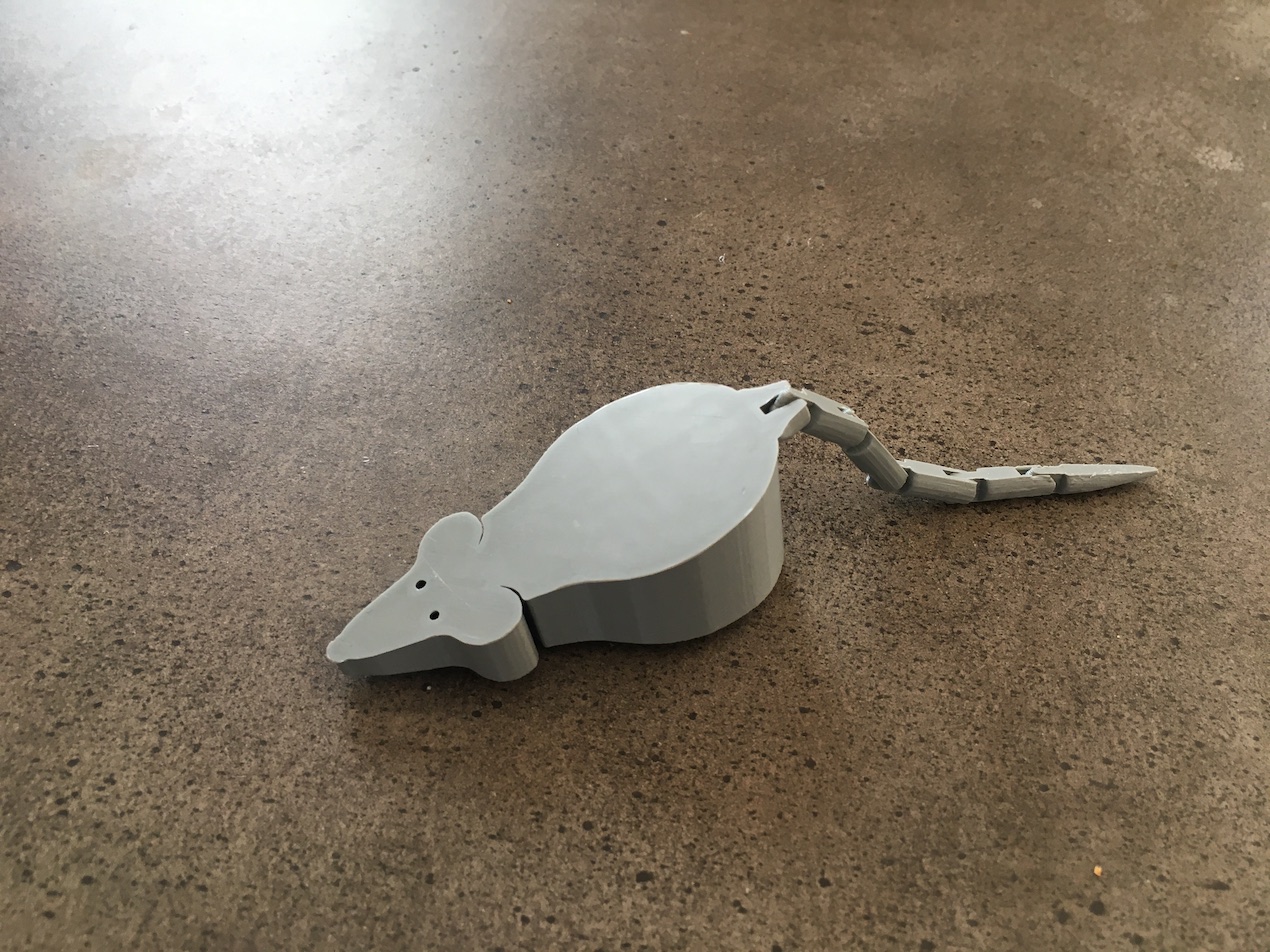 Mouse with flexi tail