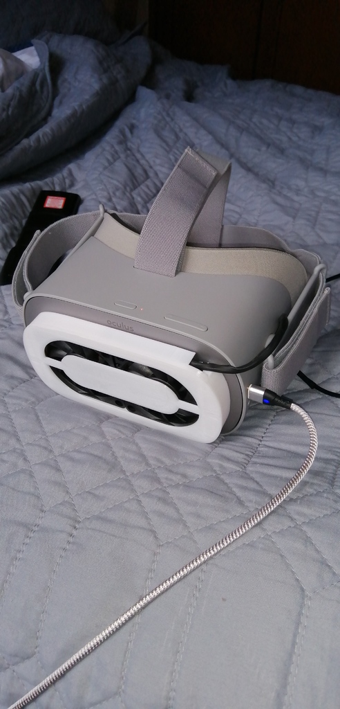 Oculus Go cooler suport