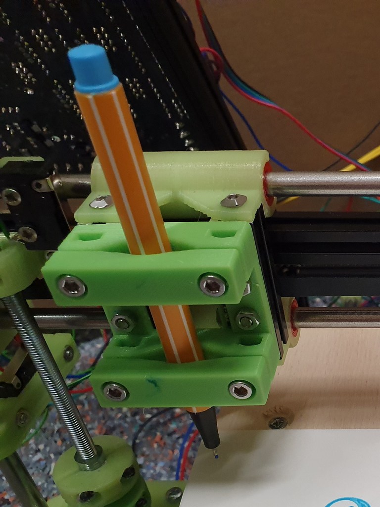 Pen-Holder for MakerBeam-3D-Printer