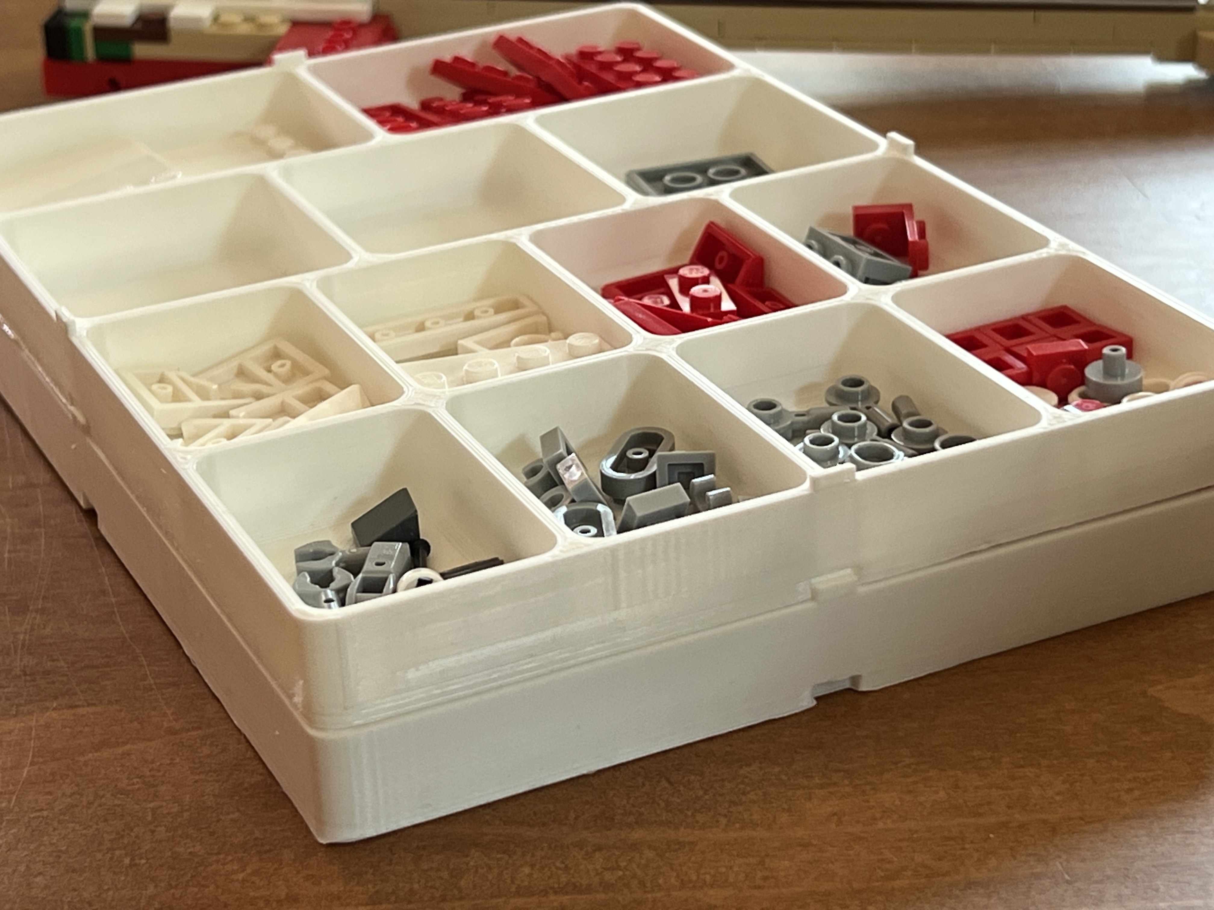 Stackable Parts Sorting Tray