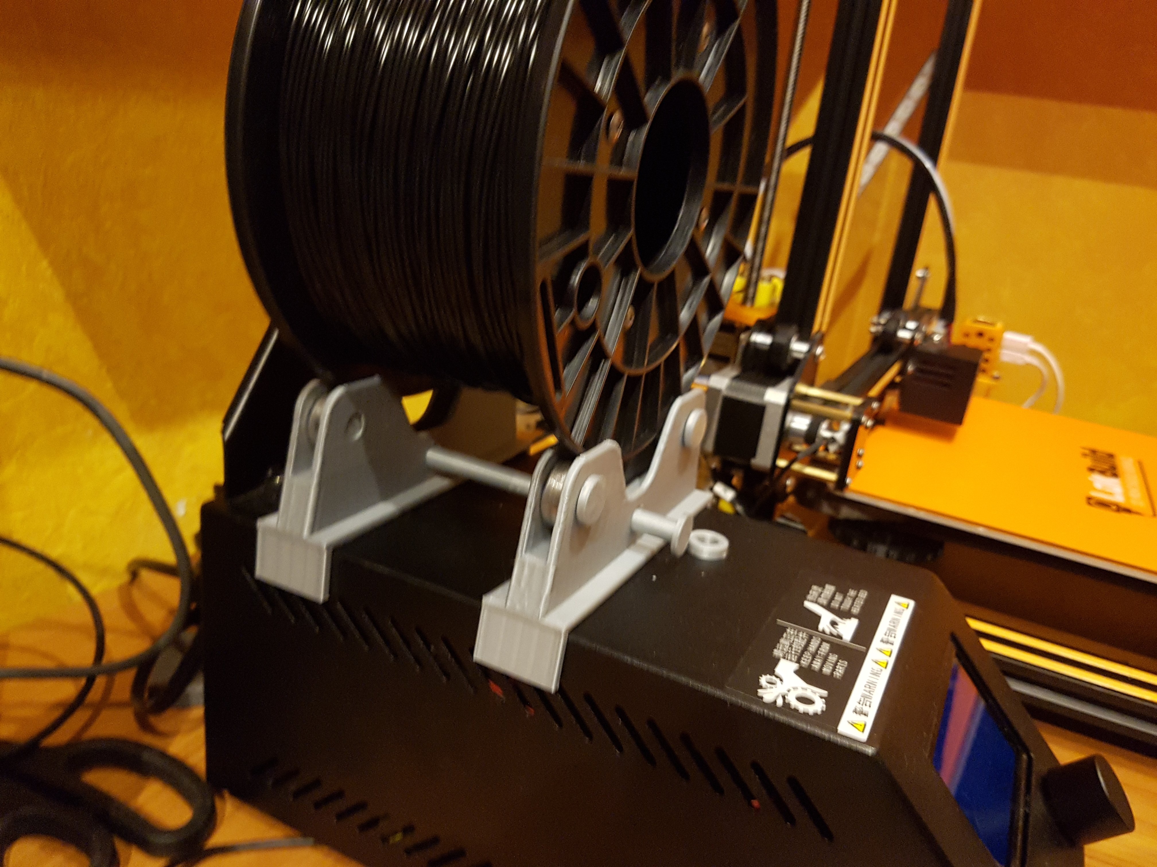 Updated Creality CR-10 Bearing Filament Spool Holder (V7)