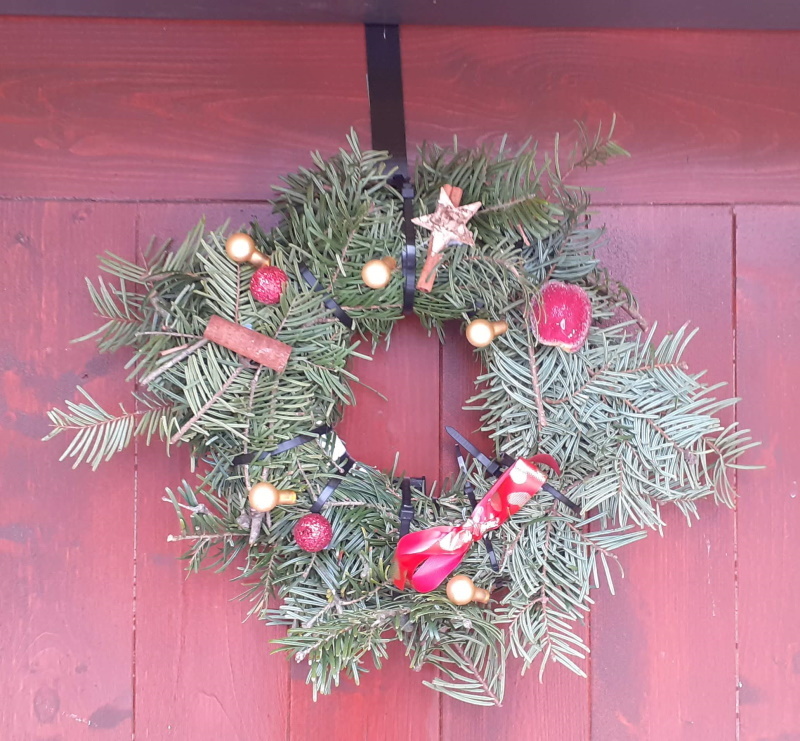 Door (Christmas) wreath holder