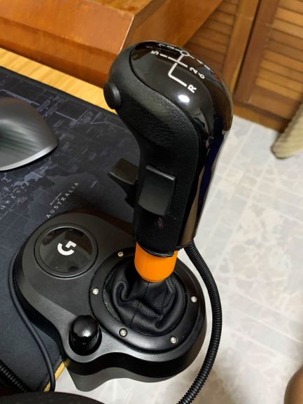 Logitech G29 shifter knob adapter (DIY SKRS for trucksim)