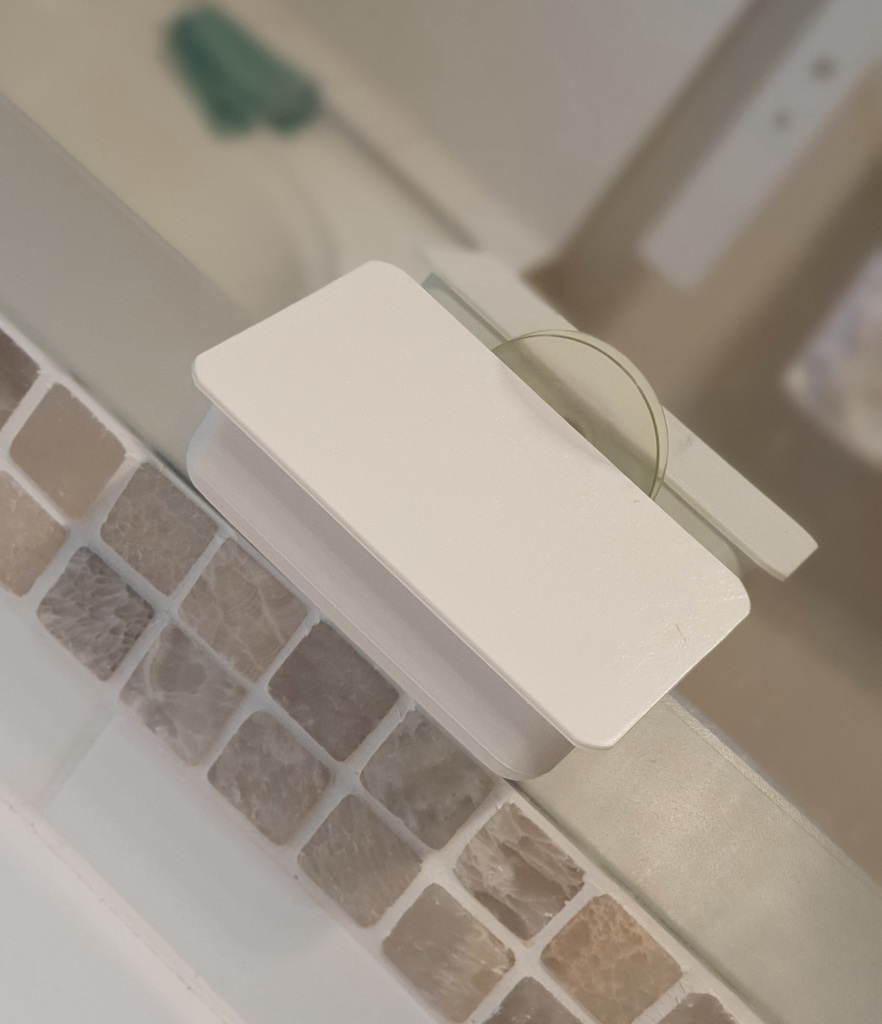 Convinient bathroom box/soap dish/ retainer case.