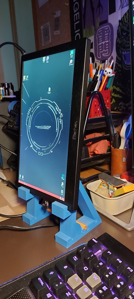 Vertical Screen Stand for portable screens