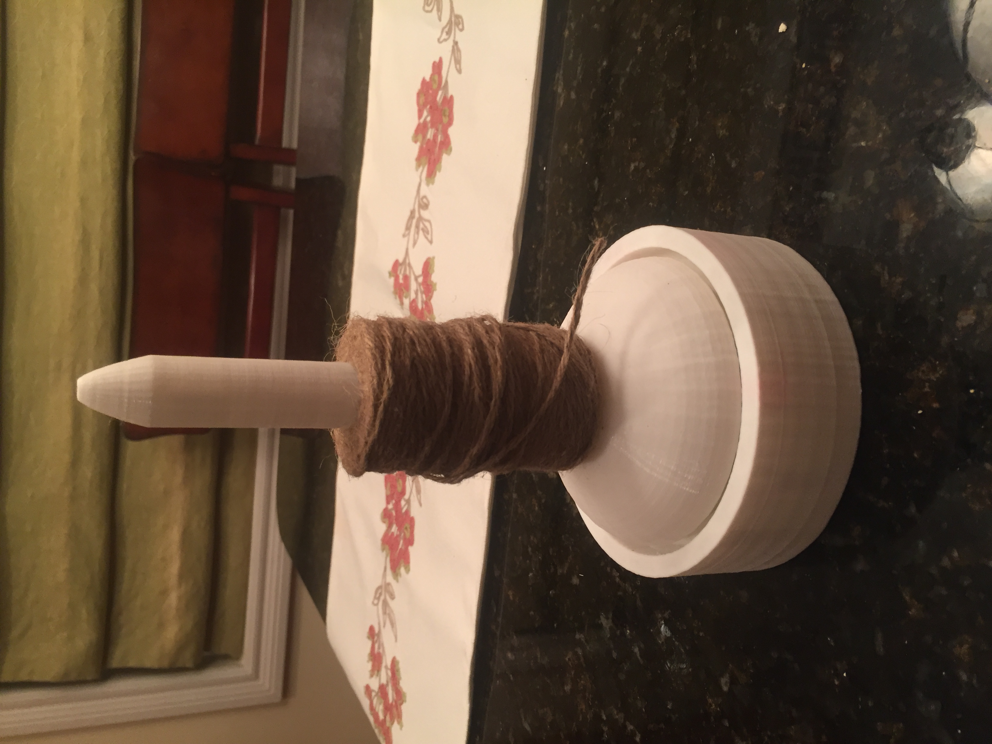 Yarn holder